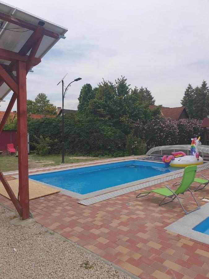 Ponty Orso Vendeghaz Villa Nagybaracska Exteriör bild
