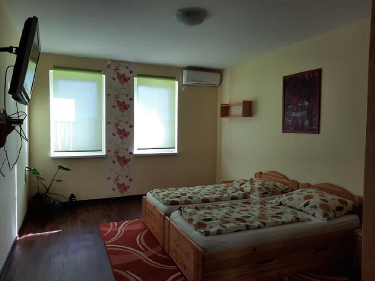 Ponty Orso Vendeghaz Villa Nagybaracska Exteriör bild